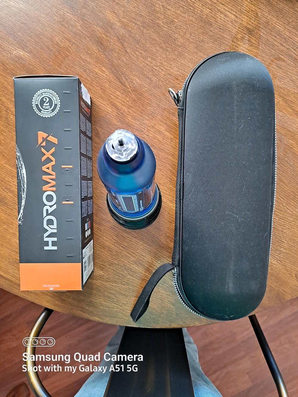 Hydromax Blue Clear Manual Pump with Carry Case. New Never Used.